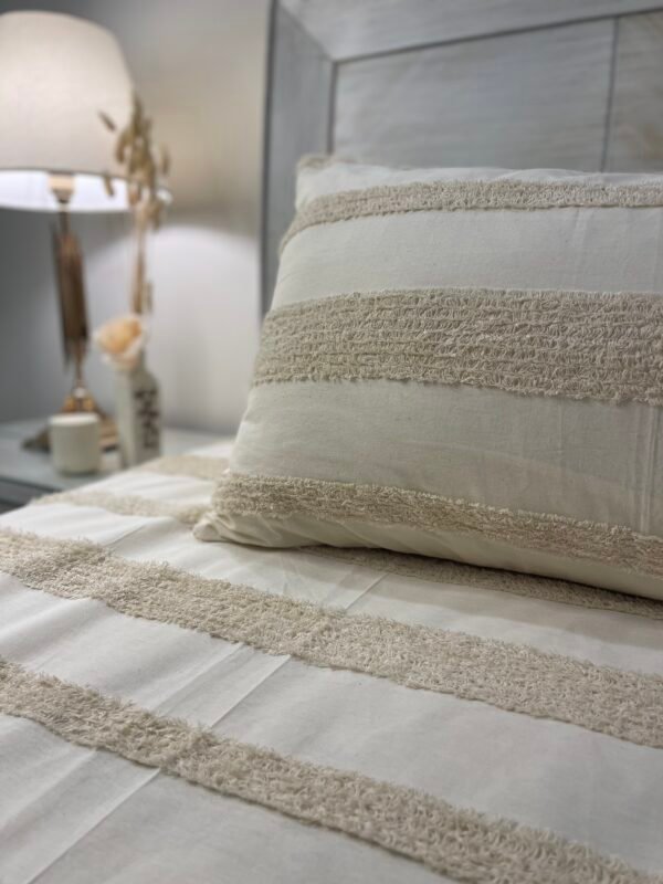 Cream Tufted Chenille Striped Duvet Set