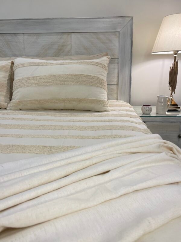 Cream Tufted Chenille Striped Duvet Set