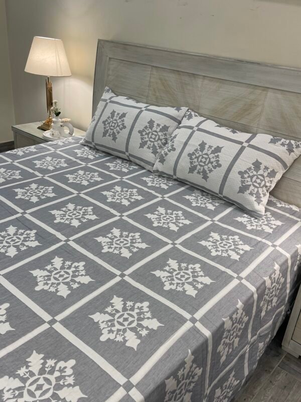 Snowflake Matelassé