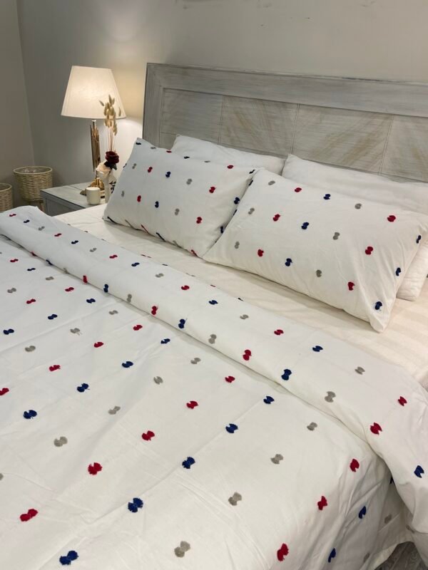 Tufted Dots