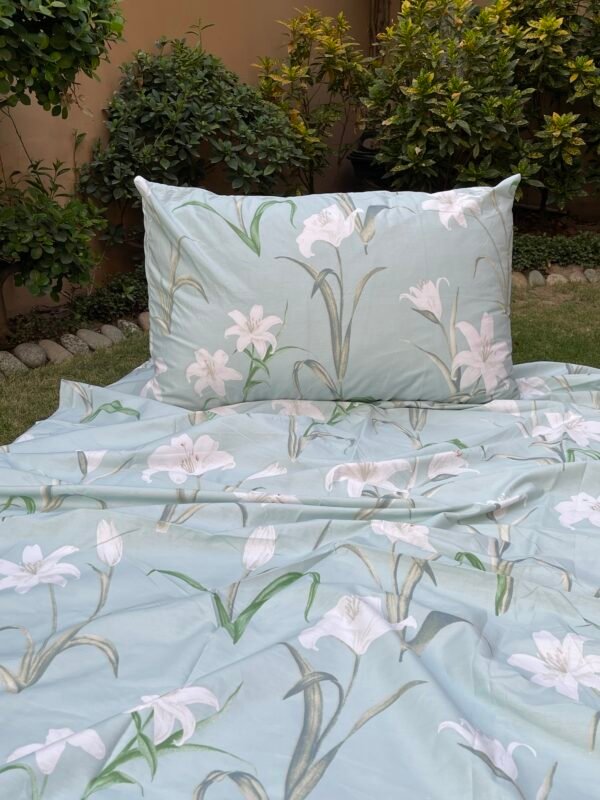 Lily Mist