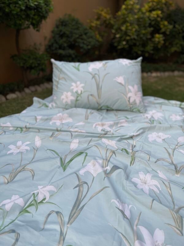 Lily Mist