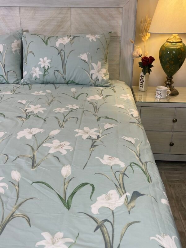 Lily Mist